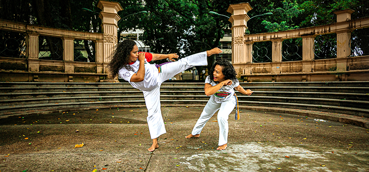 I Encontro Feminino Mulher Aruãna Capoeira